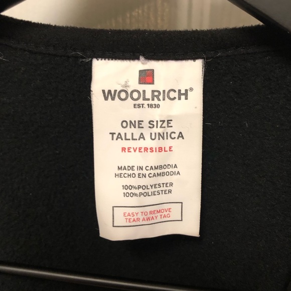 Woolrich Two-Tone Reversible Fleece Wrap - Picture 6 of 12